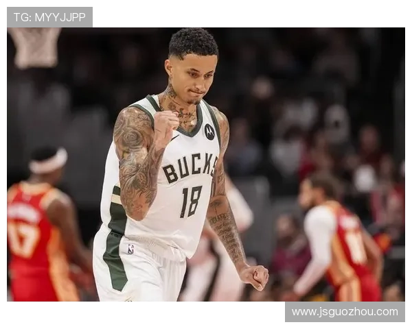 库兹马突破制造得分爆发显著拉开与队友效率差距